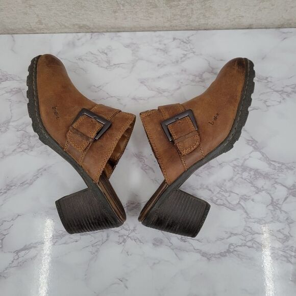 BOC Born Concepts Brown Leather Split Toe Buckel Heel Mule Women's Size 11 - Picture 3 of 14